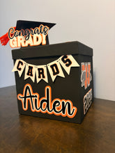 Load image into Gallery viewer, Graduation card box